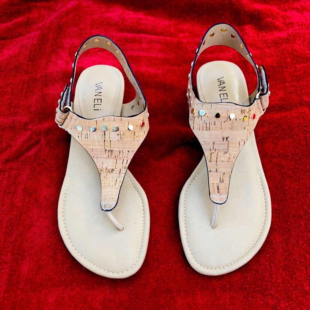 Tan VANELi sandals NWOT